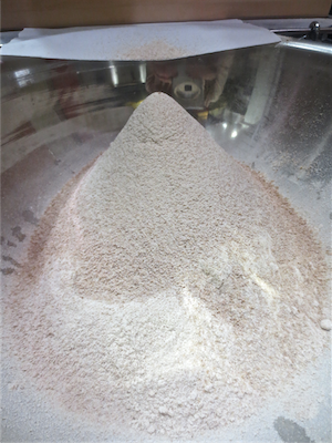 石割桜酵母のパン屋さん/Bio  Complet（ビオ　コンプレ）〜たまプラーザ